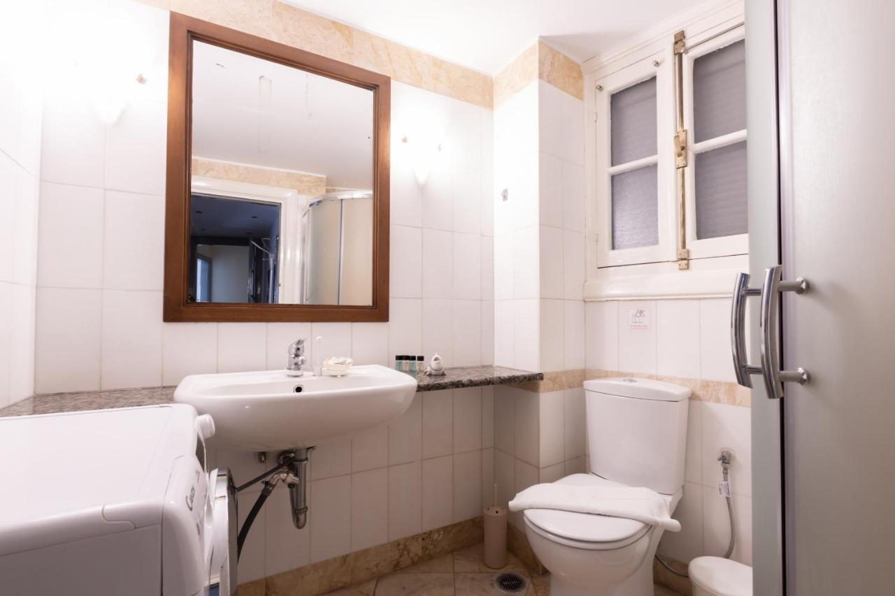 Ideal 4 Bdr Apartment In Plaka For 10! 아테네 외부 사진