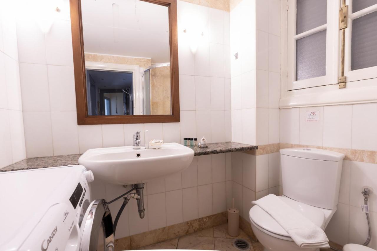 Ideal 4 Bdr Apartment In Plaka For 10! 아테네 외부 사진